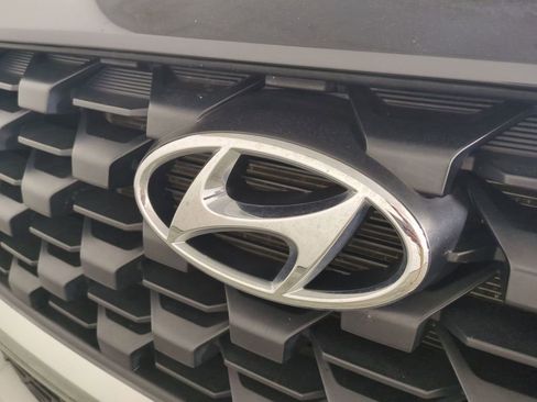 Used 2023 Hyundai Santa Fe SEL image 13