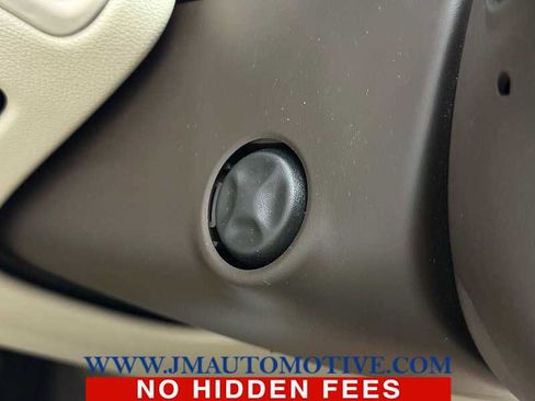 Used 2014 Cadillac XTS Premium image 43