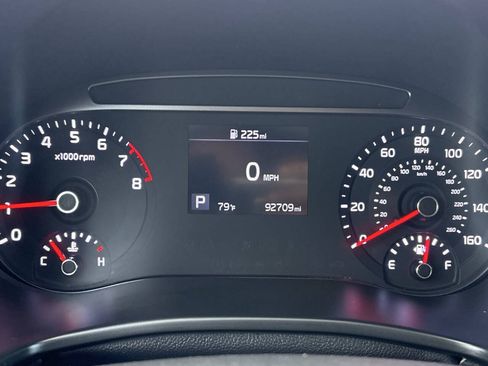 Used 2021 Kia Soul LX FWD image 5