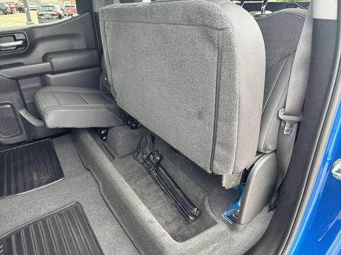 Certified 2023 Chevrolet Silverado 1500 Custom Trail Boss w/ LPO, Dark Essentials Package AWD/4WD image 23