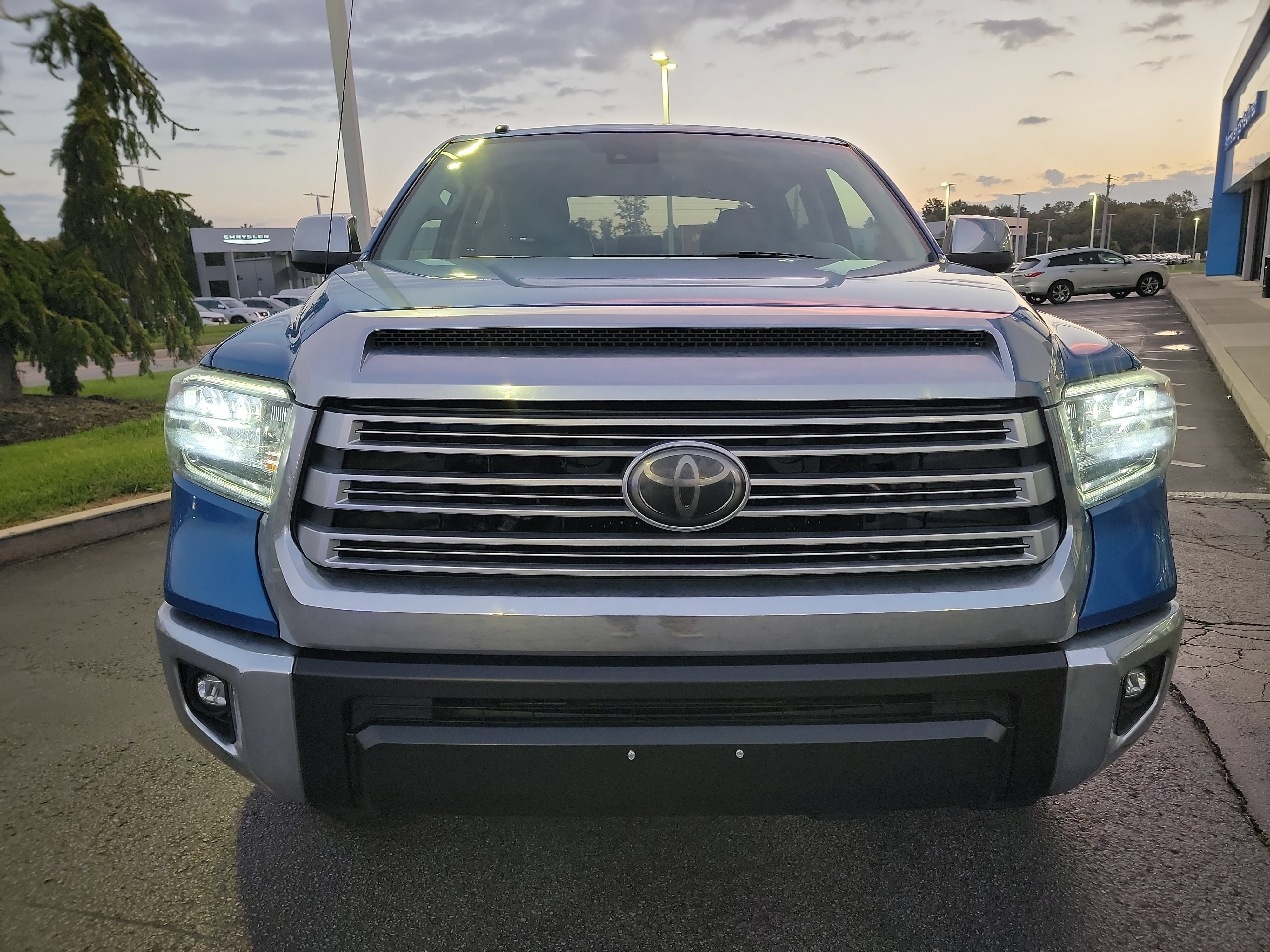 Used 2018 Toyota Tundra Limited AWD/4WD image 2