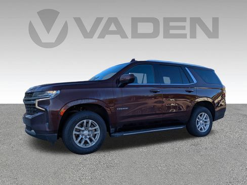 Used 2023 Chevrolet Tahoe LT image 2