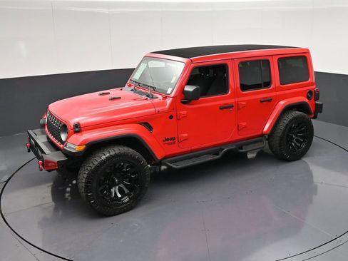 Used 2021 Jeep Wrangler Unlimited Sport w/ Sun And Sound Package AWD/4WD image 25