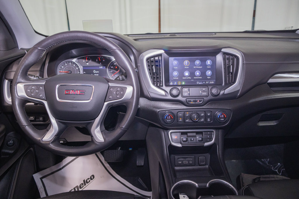 Used 2022 GMC Terrain SLT w/ Tech Package AWD/4WD image 16