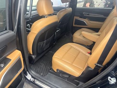 Used 2021 Kia Telluride SX w/ Nightfall Edition Package AWD/4WD image 9