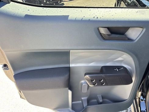 New 2026 Ford Maverick XL FWD image 19