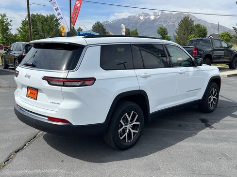 Used 2025 Jeep Grand Cherokee L Limited w/ Luxury Tech Group II AWD/4WD image 8