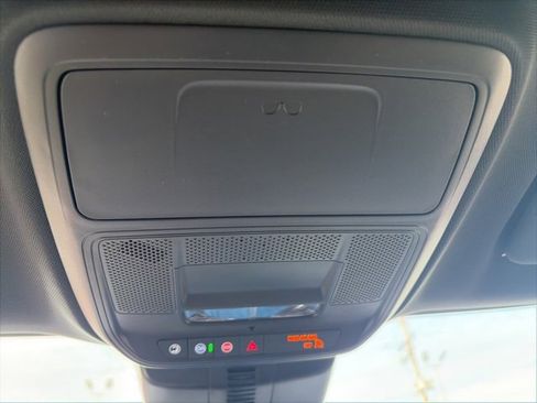 New 2026 Chevrolet Traverse LT w/ Driver Confidence Package image 25