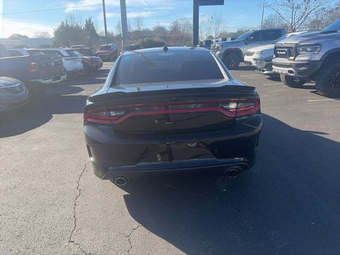 Used 2021 Dodge Charger R/T w/ Performance Handling Group image 6