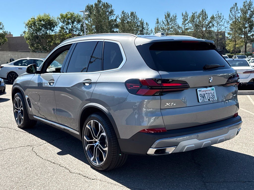 Used 2026 BMW X5 sDrive40i RWD image 13
