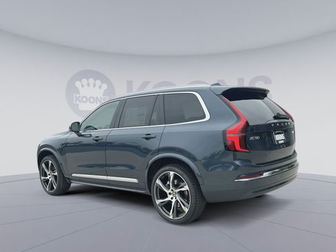 New 2026 Volvo XC90 B5 Core w/ Protection Package AWD/4WD image 4