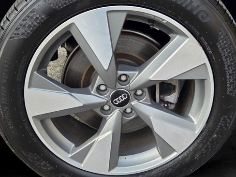 Used 2020 Audi Q5 2.0T Premium w/ Titanium Sport Package image 41