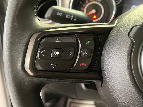 Used 2023 Jeep Wrangler Unlimited Sport AWD/4WD image 25