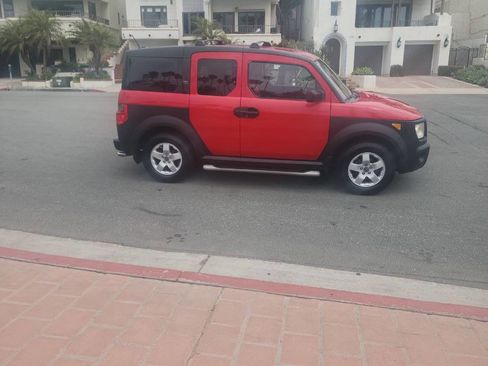 Used 2005 Honda Element EX image 5
