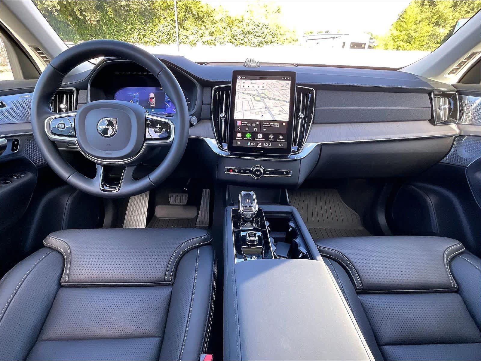 New 2026 Volvo XC90 T8 Ultra w/ Protection Package AWD/4WD image 7
