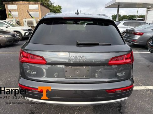 Used 2018 Audi Q5 2.0T Premium Plus w/ Premium Plus Package AWD/4WD image 4