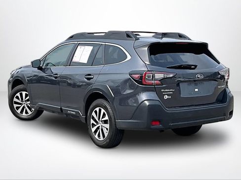 Used 2024 Subaru Outback Premium AWD/4WD image 14