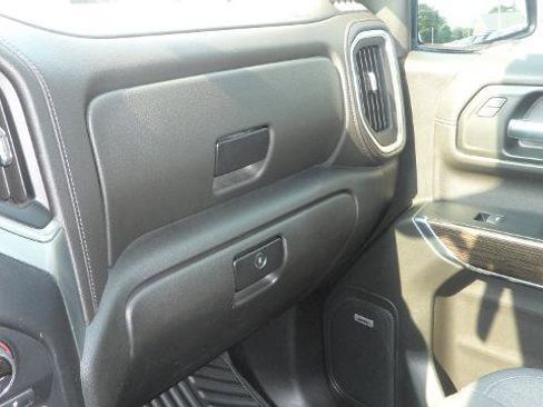Used 2019 Chevrolet Silverado 1500 RST w/ All-Star Edition AWD/4WD image 32