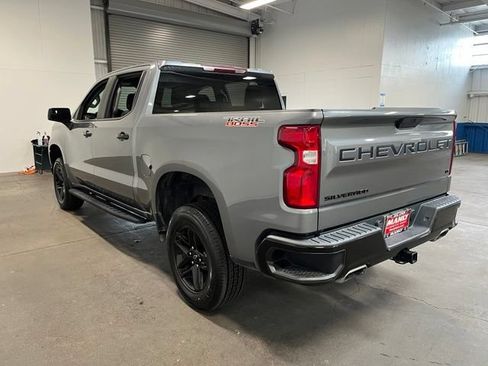 Used 2022 Chevrolet Silverado 1500 LT Trail Boss w/ LPO, Dark Essentials Package AWD/4WD image 5
