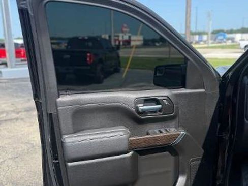 Used 2021 GMC Sierra 1500 Elevation image 38