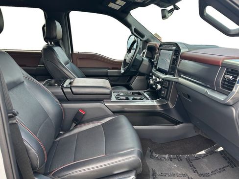 Used 2023 Ford F150 Lariat w/ Equipment Group 502A High image 17