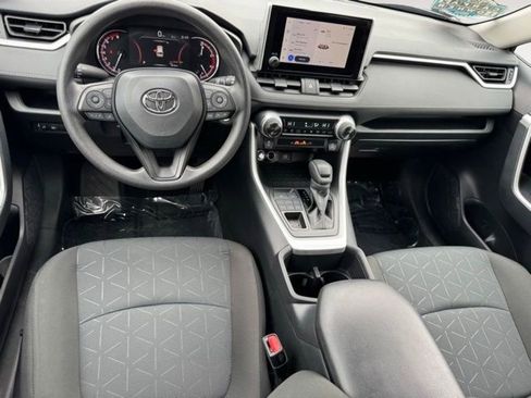 Certified 2025 Toyota RAV4 XLE AWD/4WD image 9