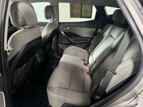 Used 2018 Hyundai Santa Fe Sport w/ 2.4L Value Package 02 FWD image 17
