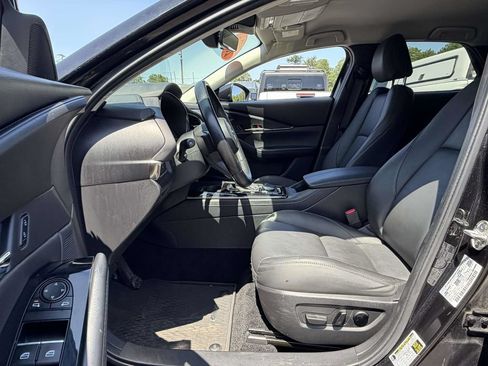 Used 2023 MAZDA CX-30 AWD 2.5 S w/ Preferred Package image 16