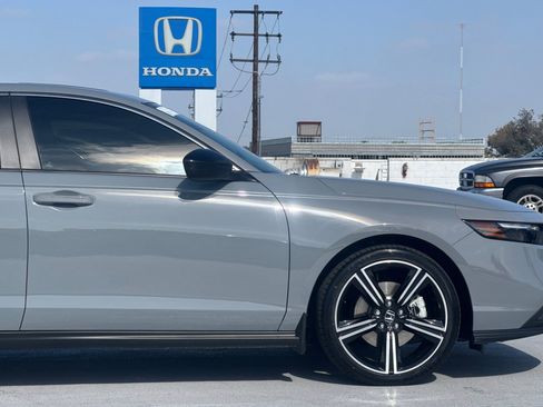 Used 2024 Honda Accord Sport image 33