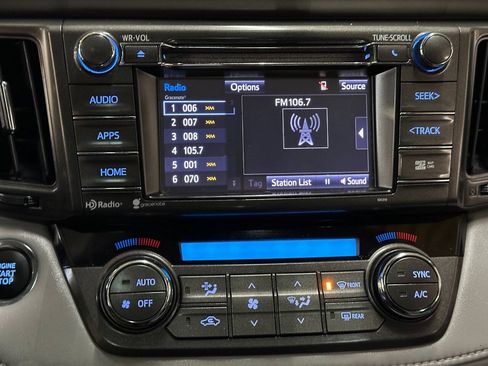 Used 2014 Toyota RAV4 Limited w/ Technology Package AWD/4WD image 45