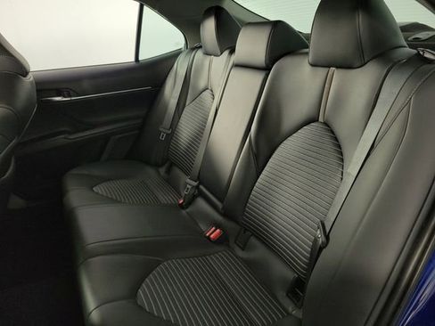 Used 2024 Toyota Camry SE image 17