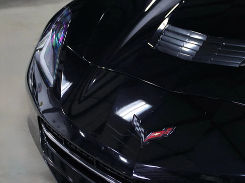 Used 2015 Chevrolet Corvette Stingray Coupe w/ ZF1 Appearance Package image 8