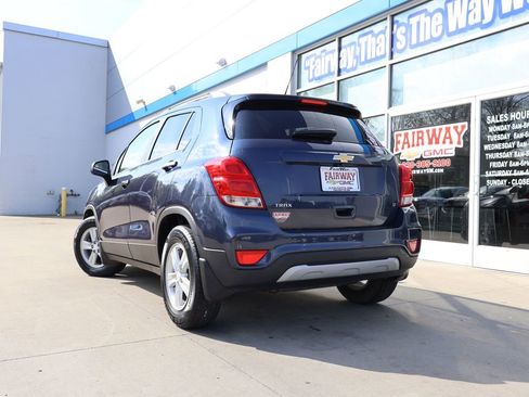Used 2019 Chevrolet Trax LT w/ LT Convenience Package FWD image 31