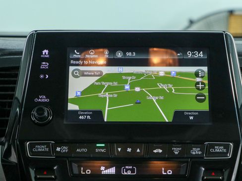 Used 2023 Honda Odyssey Touring image 18
