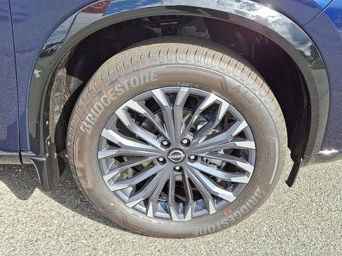 New 2026 Nissan Rogue Platinum w/ Platinum Premium Package image 5