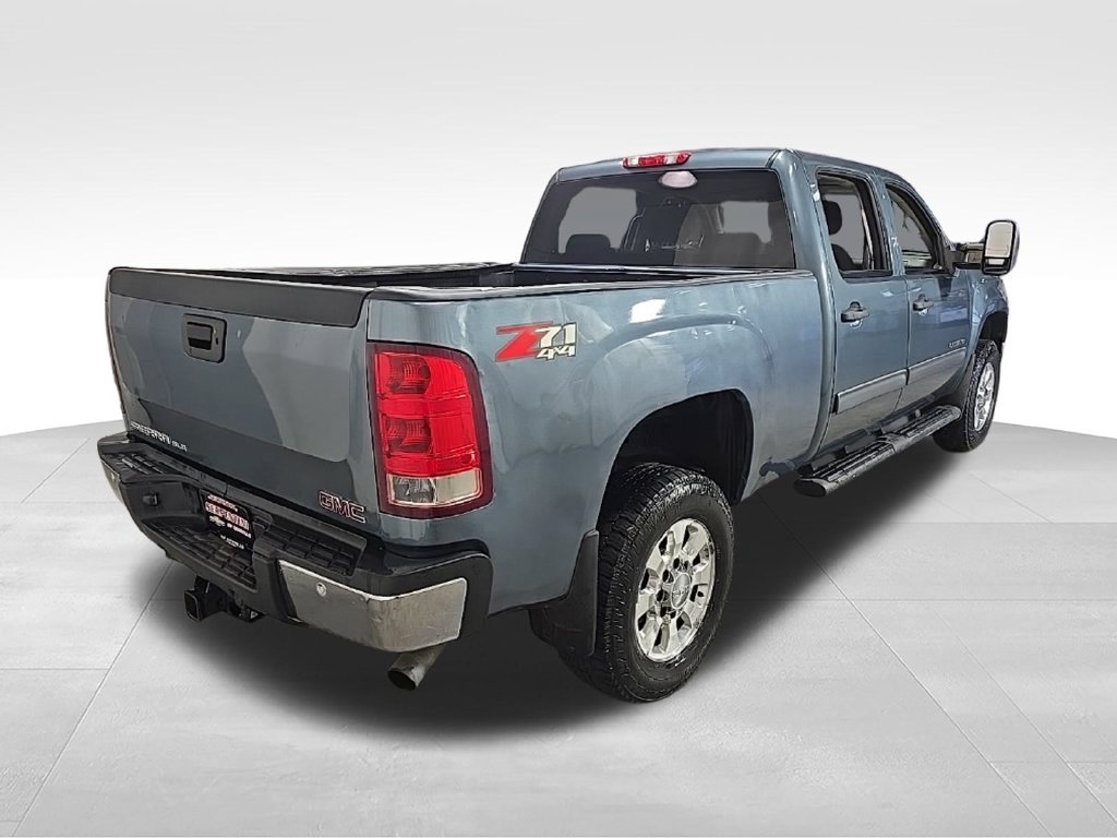 Used 2014 GMC Sierra 2500 SLE w/ SLE Preferred Package AWD/4WD image 8