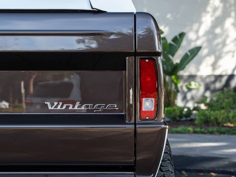 Used 2024 Ford Bronco Black Diamond image 47