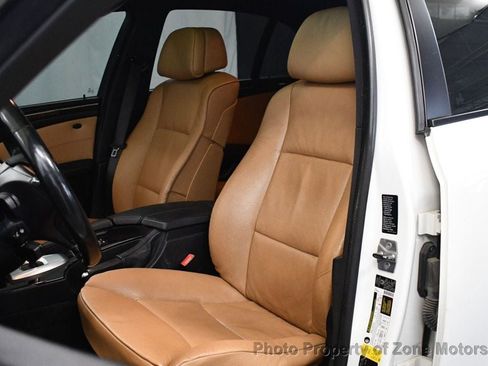 Used 2010 BMW 535i xDrive Sedan w/ M Sport Pkg image 7