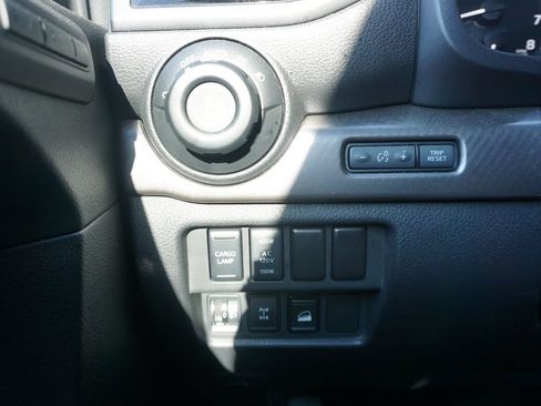 Used 2021 Nissan Titan PRO-4X w/ Pro-4x Convenience Package AWD/4WD image 5
