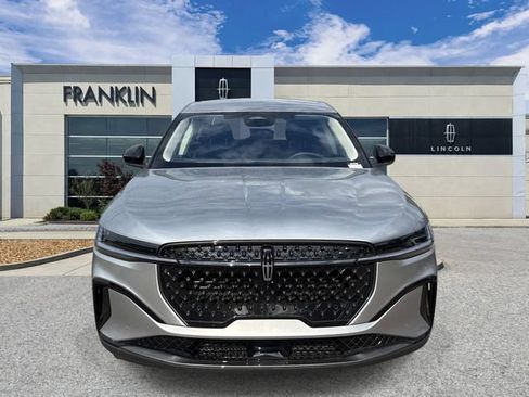 New 2026 Lincoln Nautilus Premier w/ Jet Appearance Package AWD/4WD image 2