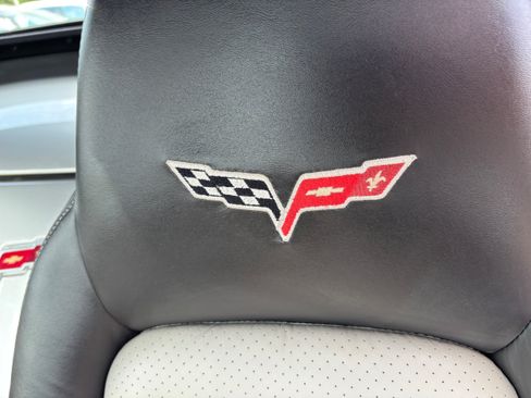 Used 2008 Chevrolet Corvette Convertible w/ Preferred Equipment Group RWD image 10