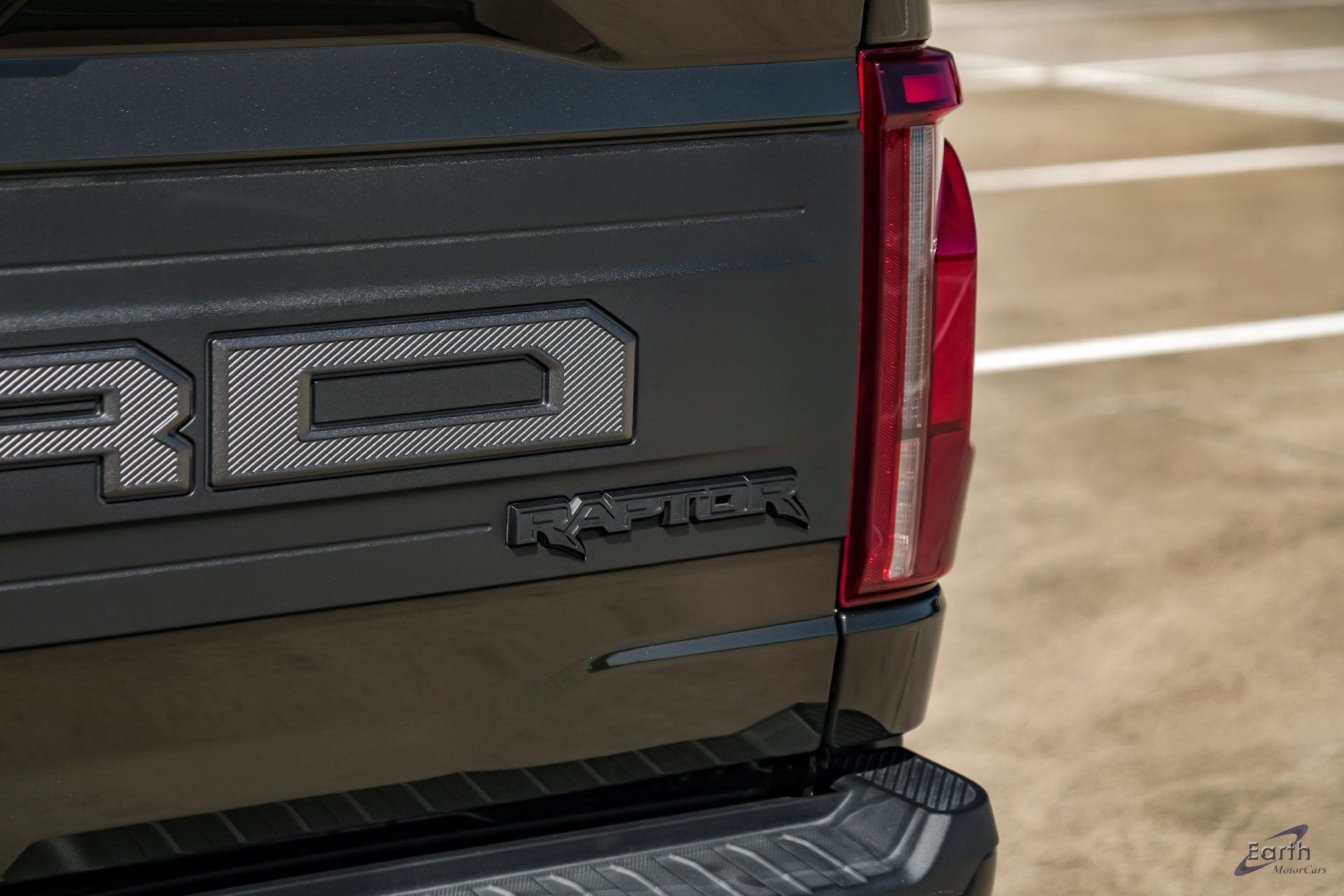 Used 2025 Ford F150 Raptor AWD/4WD image 17