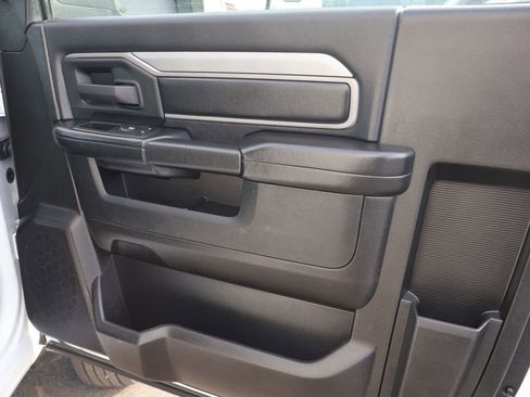 Used 2022 RAM 4500 Tradesman image 11