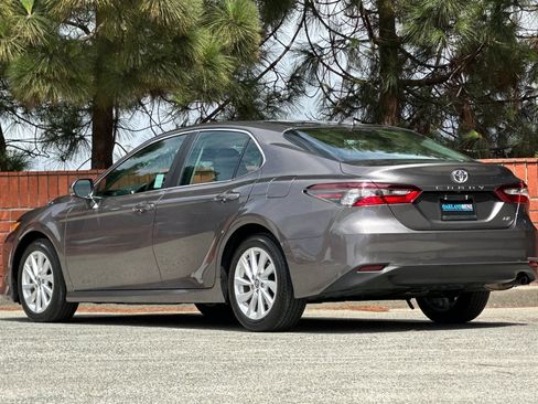 Used 2024 Toyota Camry LE w/ Convenience Package FWD image 6
