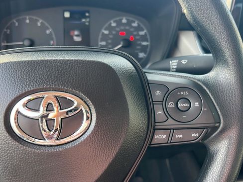 Certified 2025 Toyota Corolla LE w/ Convenience Package FWD image 21