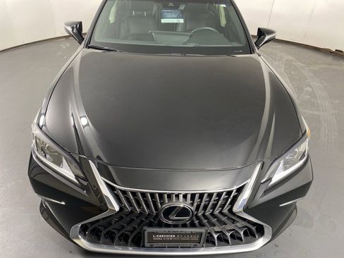 Certified 2024 Lexus ES 350 w/ Premium Package image 6
