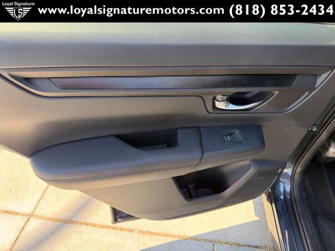 Used 2025 Honda CR-V Sport image 14