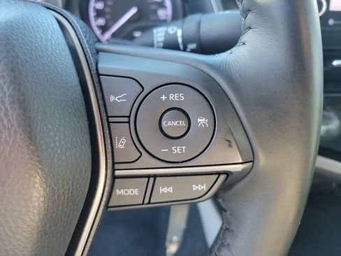 Used 2021 Toyota Camry SE image 26