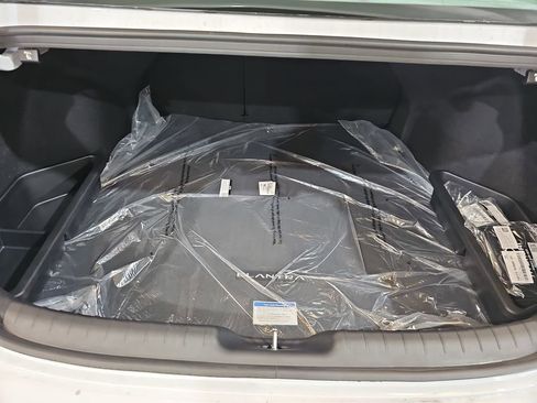 New 2026 Hyundai Elantra SEL Sport Premium w/ Cargo Package FWD image 12