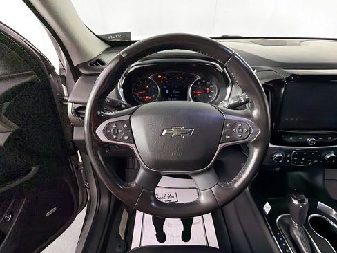 Used 2020 Chevrolet Traverse RS image 11